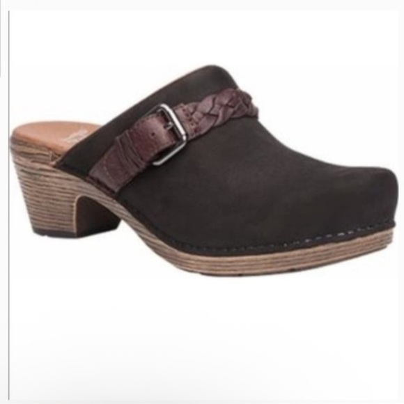 EUC - Dansko Melanie Mules Nubuck Leather Clogs Heel Braided - Size 37 - Picture 1 of 6